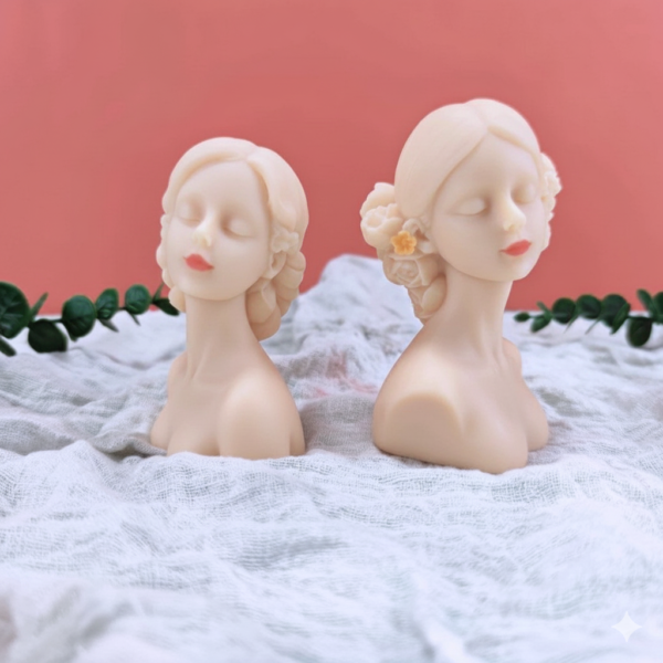 Closed Eye Girl (Quantity: 1)