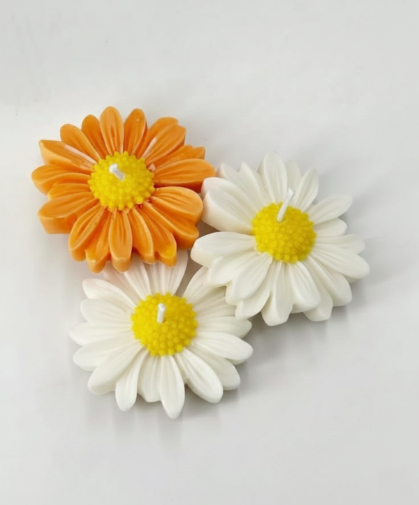 Daisy Candle 9 By Secret Ember Daisy Candle (Pack of 3)