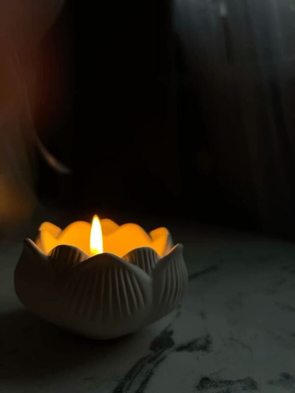 Lotus Flower Candle 4 By Secret Ember Lotus Flower Candle (Quantity: 1)