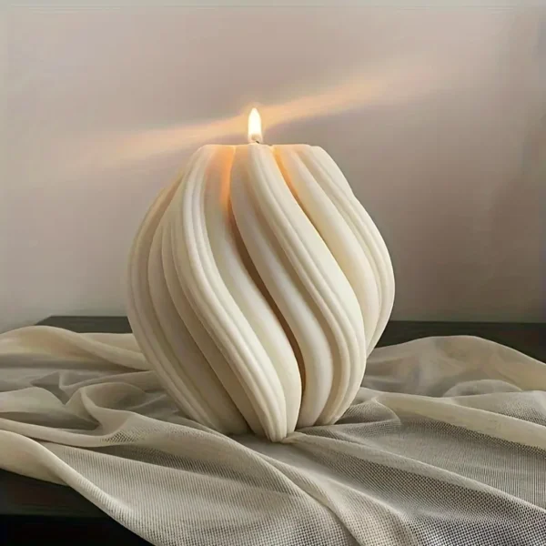 Rotating Pillar Candle (Quantity: 1)