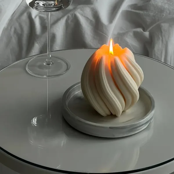 Rotating Pillar Candle (Quantity: 1)