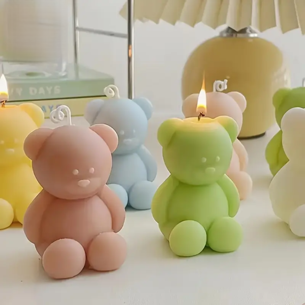 sitting bear candle 4 by secret ember Big Bear Candle (Quantity: 1)